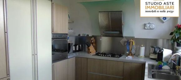 460m² Building in Caselle Torinese, Italy No. 95178 6