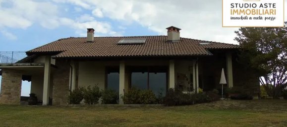 460m² Building in Caselle Torinese, Italy No. 95178 4