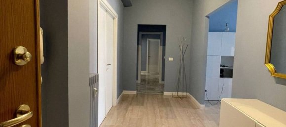 7 rooms Apartment in Campobasso, Italy No. 113781 3