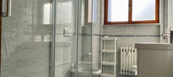 7 rooms Apartment in Campobasso, Italy No. 113781 10