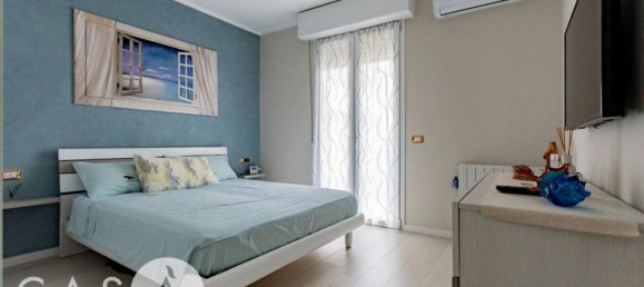 Apartamento de 3 habitaciónes en Gatteo, Italy No. 101555 6