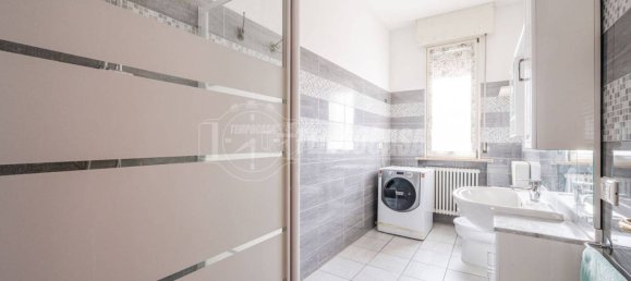 Apartamento de 2 dormitorios en Argenta, Italy No. 23525 13