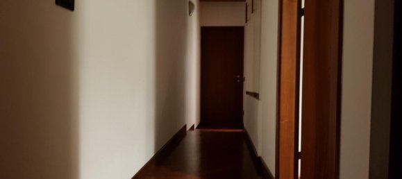 Edifício de 7 divisões em Vicenza, Italy N.º 228176 5