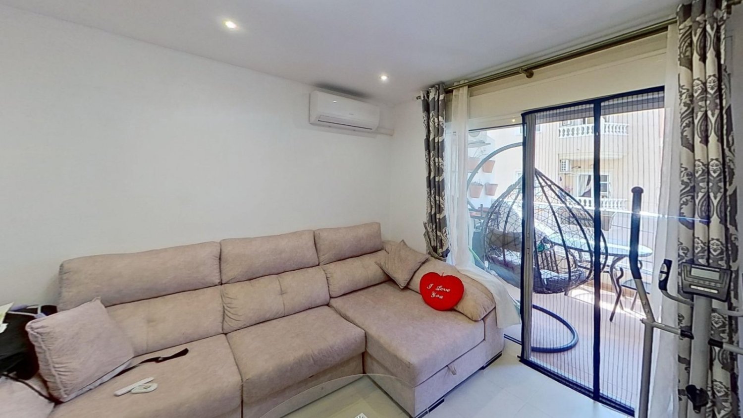 2 chambres Appartement à Torrevieja, Spain No. 284148