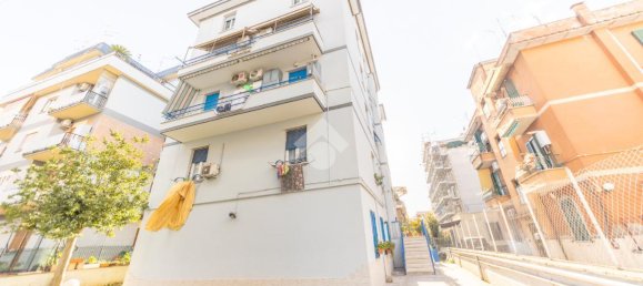 Studio in Rome, Italy No. 38579 12