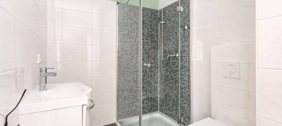 Дом с 7 комнатами в Oberhavel, Германия № 316333 7