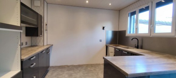 Casa de 5 dormitorios en Gaye, France No. 253700 5