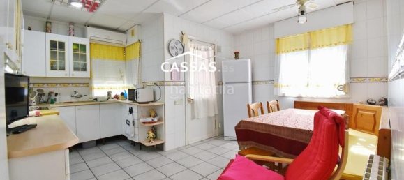 Casa de 4 dormitorios en Paracuellos de Jarama, Spain No. 168378 2