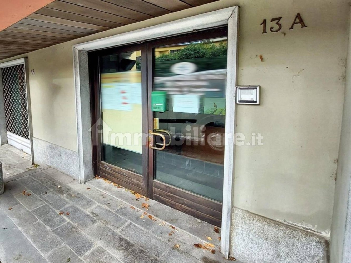 86m² Commercial property in Chiavenna, Italy No. 311141