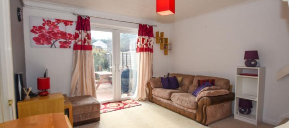 Дом с 2 спальнями в Бордон, Великобритания № 13871 2