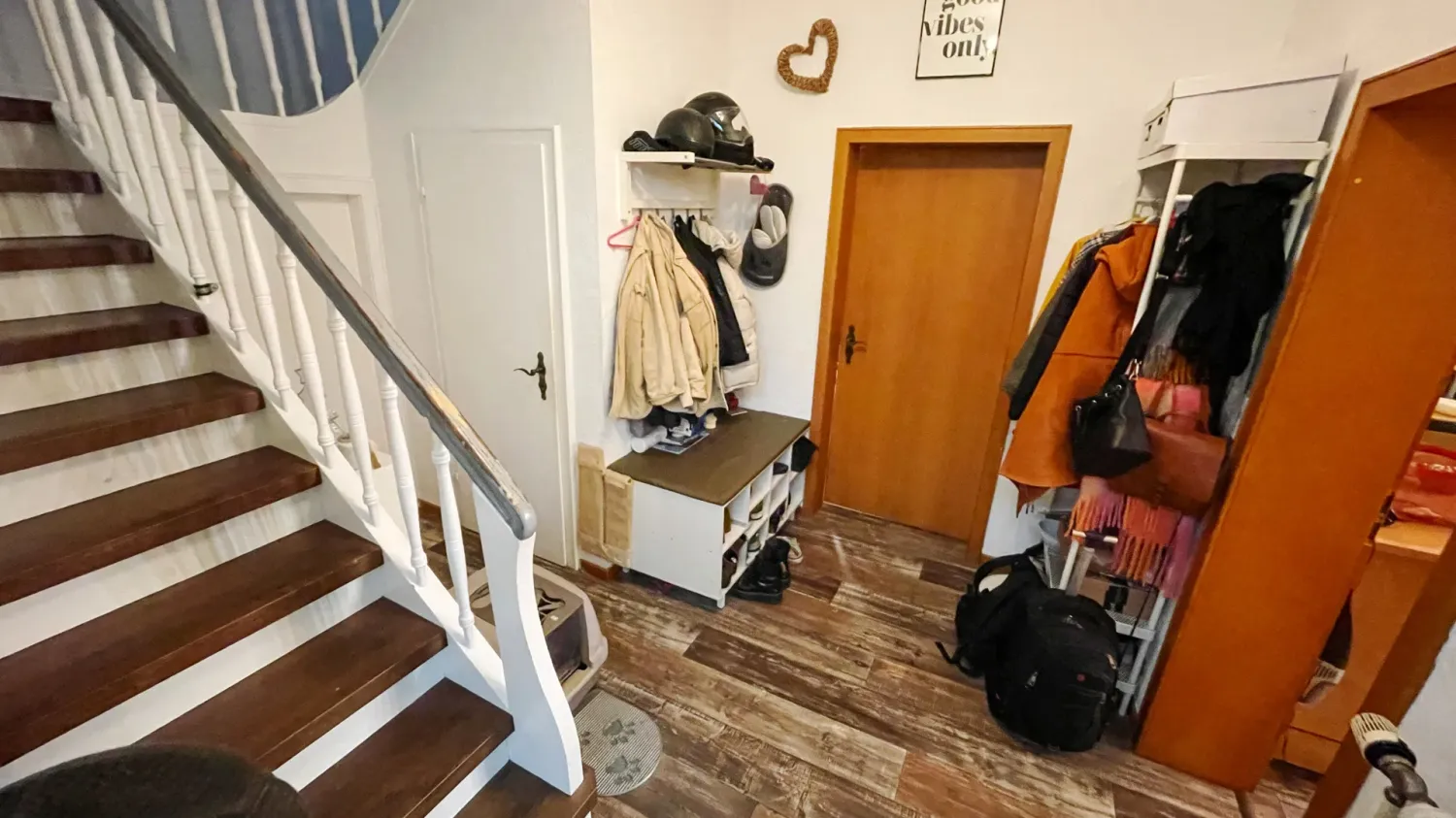 7 rooms House in Oberbergischer, Germany No. 232904