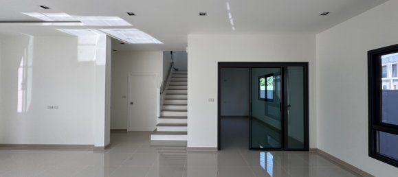4 Schlafzimmer Villa in Pattaya, Thailand, Nr. 69291 15
