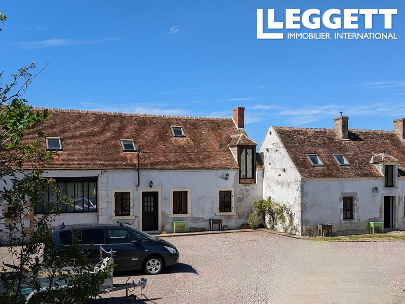 Castelos T8 em Le Chatelet, France N.º 100439