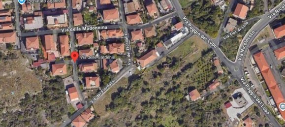 3 rooms Apartment in Misterbianco, Italy No. 270836 2