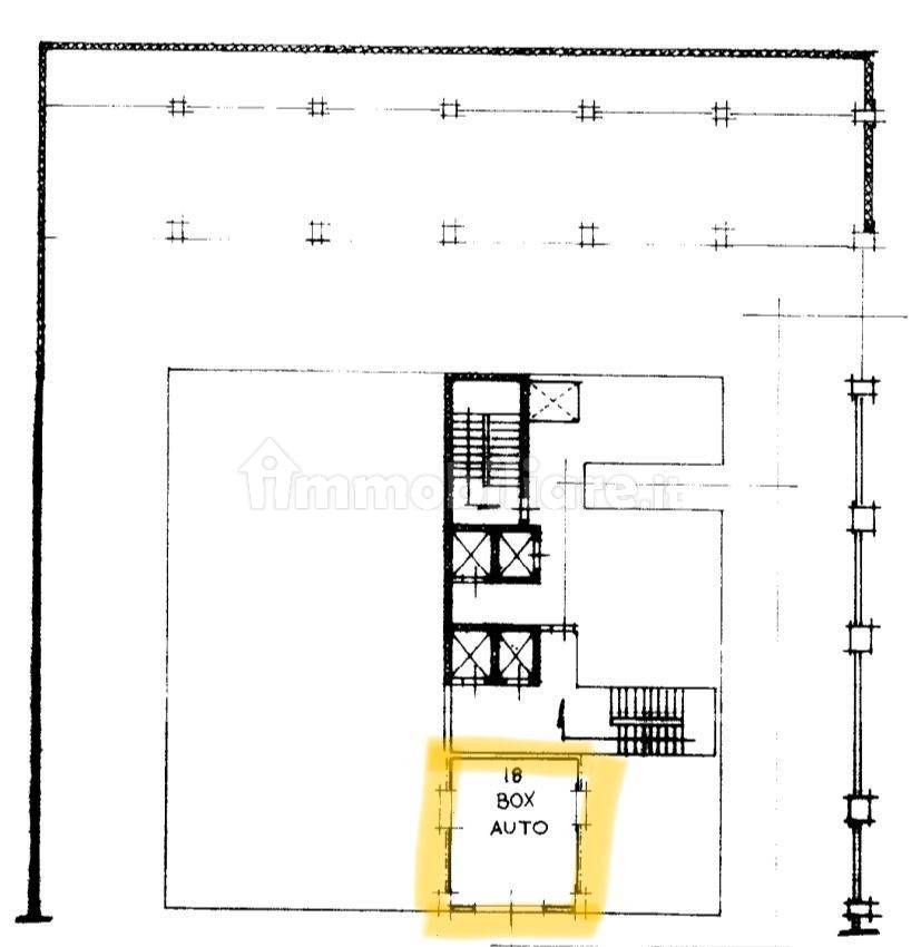 Garage in Bari, Italy 30m², Nr. 255954