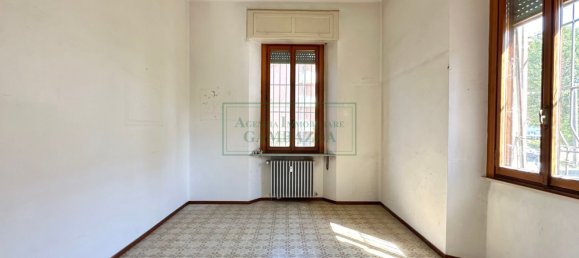 4 rooms Apartment in Fidenza, Italy No. 112152 6