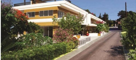 3 bedrooms Apartment in Paphos, Cyprus No. 1196 4