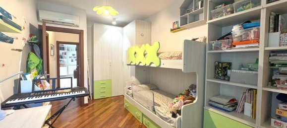 2 bedrooms Apartment in Rome, Italy No. 299367 11