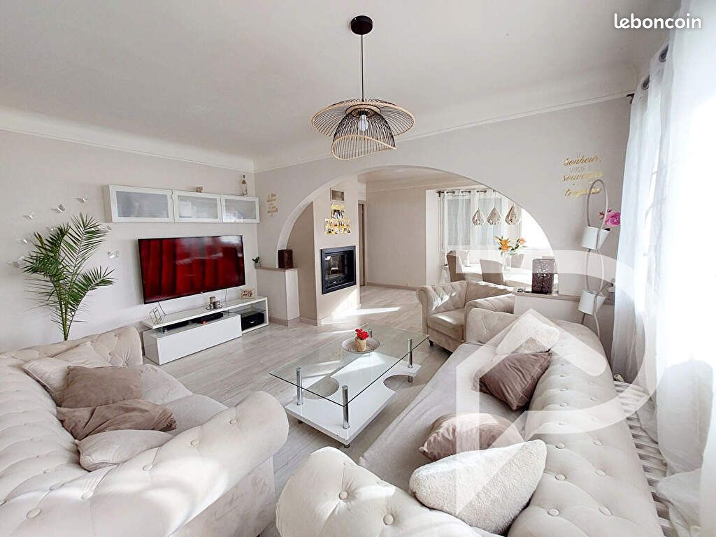 4 bedrooms House in Mareuil-sur-Ourcq, France No. 73244