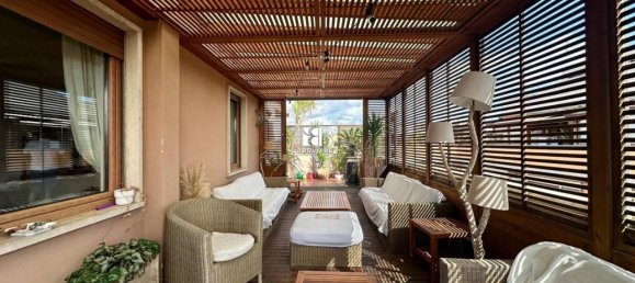 4 rooms Apartment in Rome, Italy No. 33329 3