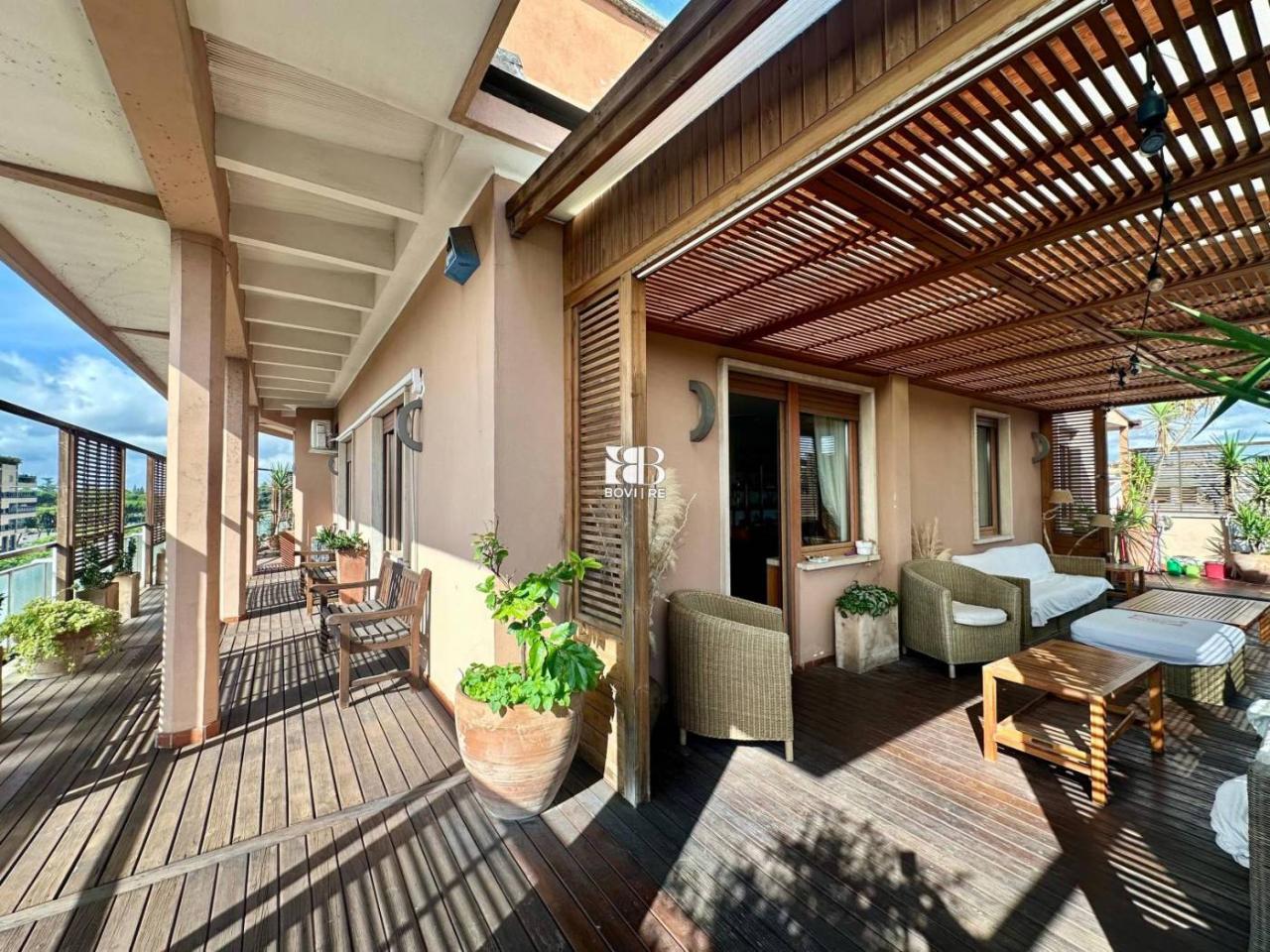 4 rooms Apartment in Rome, Italy No. 33329