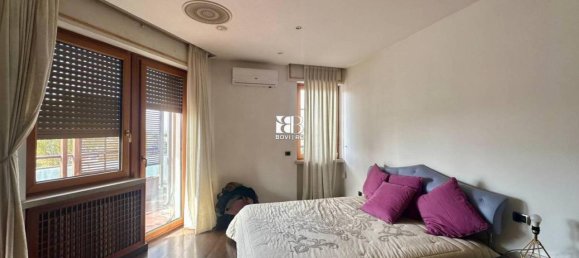 4 rooms Apartment in Rome, Italy No. 33329 9