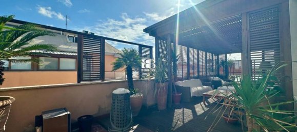 4 rooms Apartment in Rome, Italy No. 33329 2