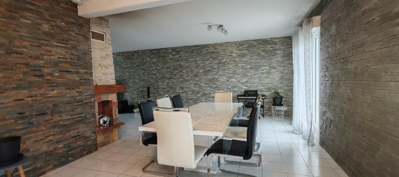 3 bedrooms Apartment in Chalons-en-Champagne, France No. 153021 2