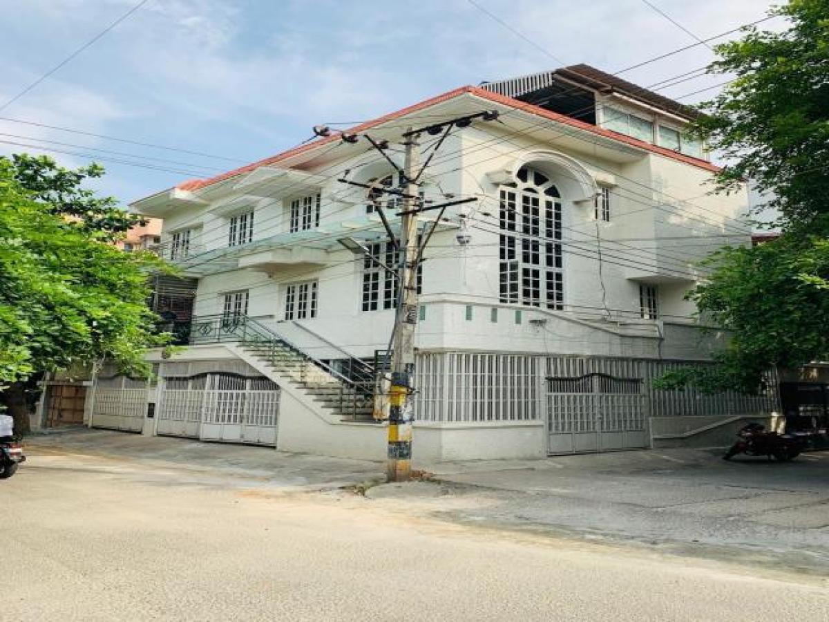 3 bedrooms House in Bangalore, India No. 20861