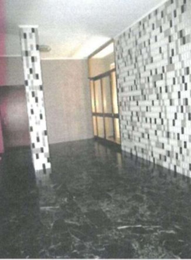 2 rooms Apartment in Milan, Italy No. 246018