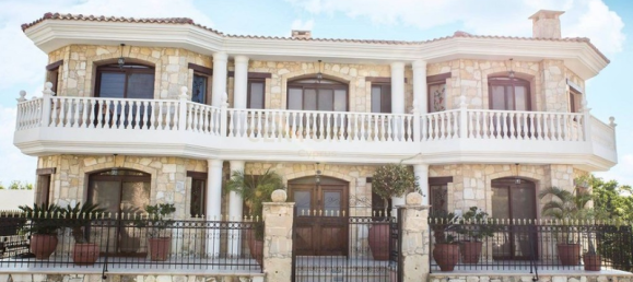 6 chambres Maisonnette à Limassol, Cyprus No. 10843 2