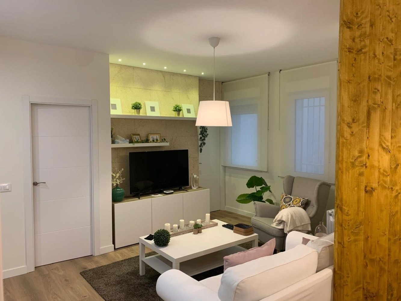 2 bedrooms Apartment in Madrid, Spain No. 212525