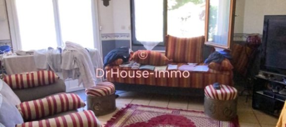 2 Schlafzimmer Wohnung in Viry-Chatillon, France, Nr. 147614 3