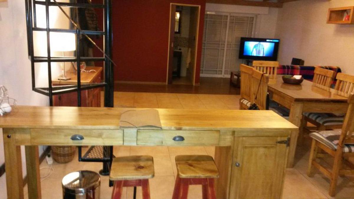 Studio in Moron, Argentina, Nr. 5160