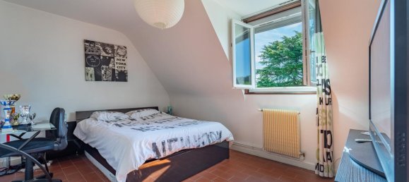 6 bedrooms House in Brignais, France No. 273059 10