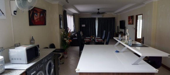 2 bedrooms Condo in Pattaya, Thailand No. 3765 8