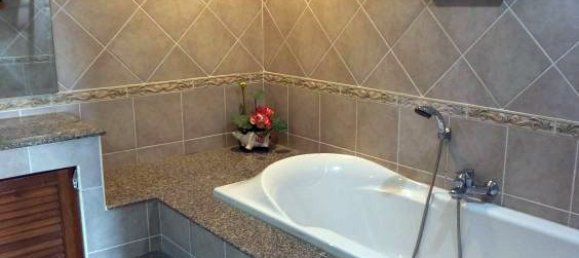 2 bedrooms Condo in Pattaya, Thailand No. 3765 4