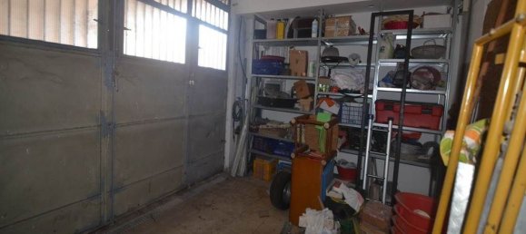 Lagerhaus in Sesto Fiorentino, Italy 154m², Nr. 228602 5