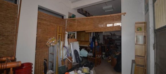 Lagerhaus in Sesto Fiorentino, Italy 154m², Nr. 228602 3