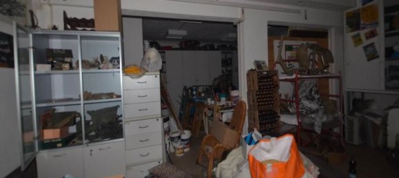 Lagerhaus in Sesto Fiorentino, Italy 154m², Nr. 228602 17