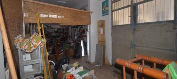 Lagerhaus in Sesto Fiorentino, Italy 154m², Nr. 228602 4