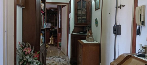 3 Schlafzimmer Wohnung in Sesto Fiorentino, Italy, Nr. 320875 6