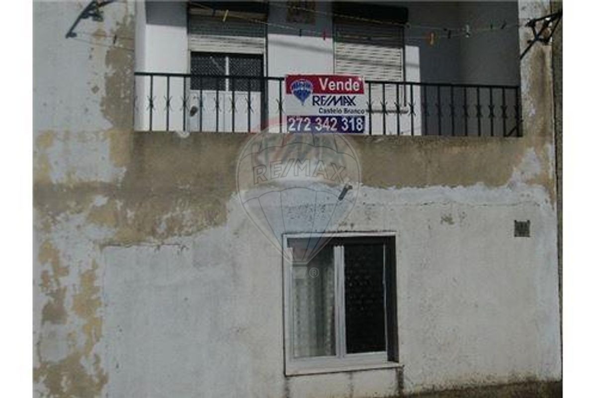 3 bedrooms House in Castelo Branco, Portugal No. 31079