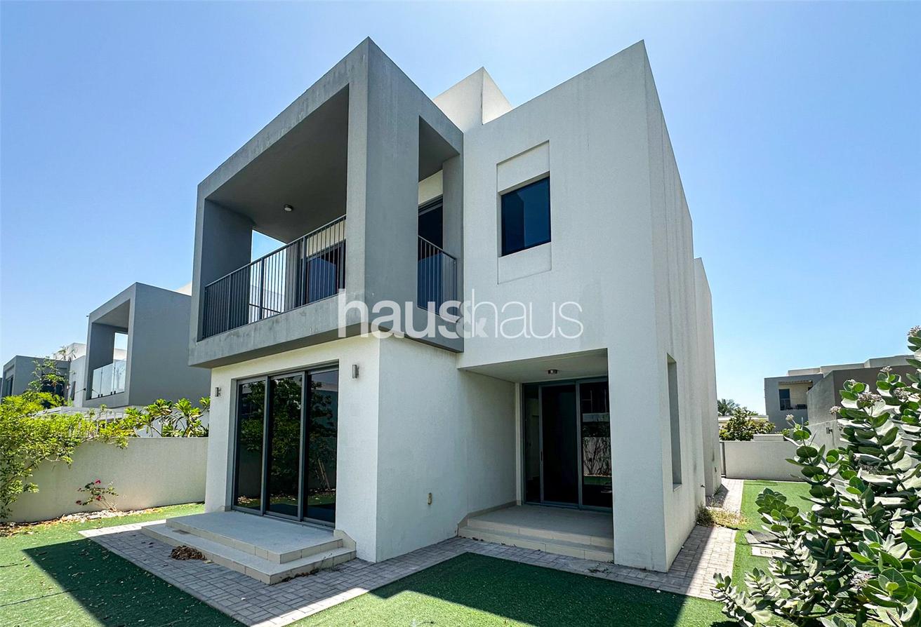 Villa T3 em Dubai Hills Estate, UAE N.º 100105