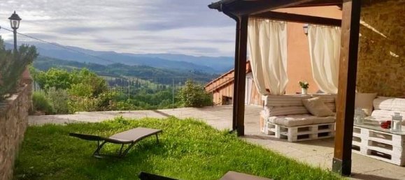 8 bedrooms House in Borgo San Lorenzo, Italy No. 120981 3