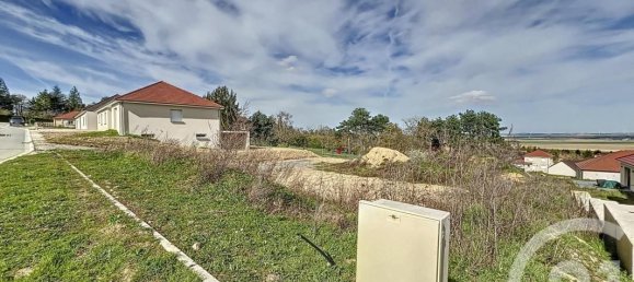 704m² Land in Macey, France No. 80807 4
