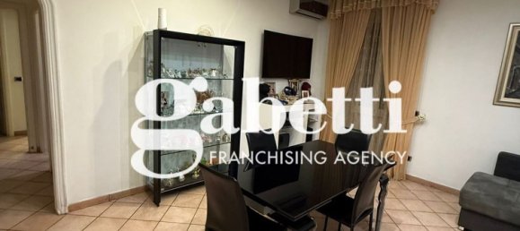 Apartamento de 3 habitaciónes en Rome, Italy No. 156914 3