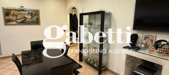 Apartamento de 3 habitaciónes en Rome, Italy No. 156914 5