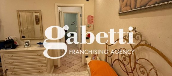 Apartamento de 3 habitaciónes en Rome, Italy No. 156914 11