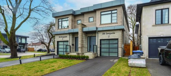 5 bedrooms House in Mississauga, Canada No. 515 2